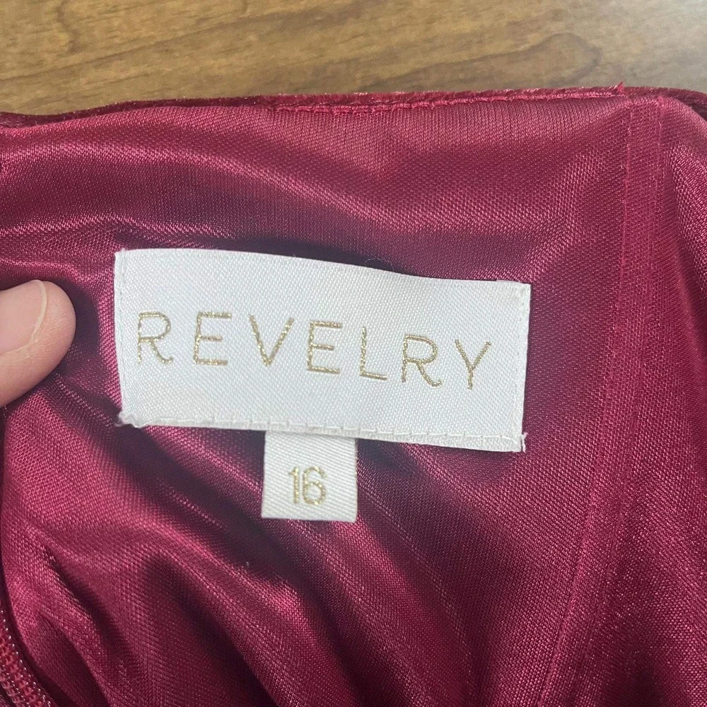 Revelry Nadia Velvet Maxi Dress Cabernet Burgundy Size 16 Formal Bridesmaid - Picture 4 of 10